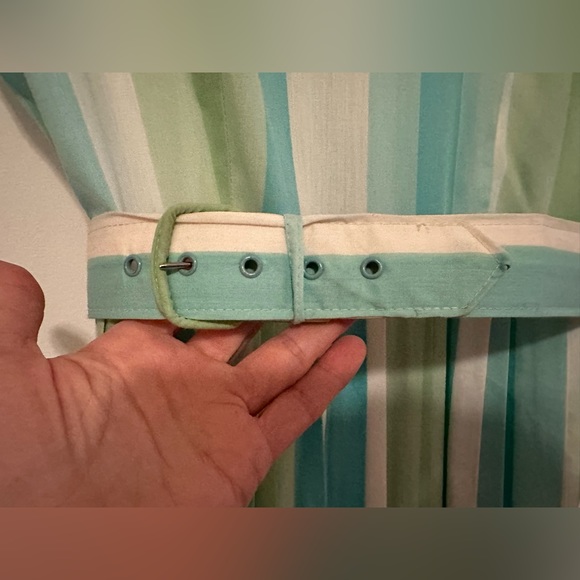 VINTAGE - 1940s striped dress with matching belt - Size S (4/6) - Picture 7 of 7